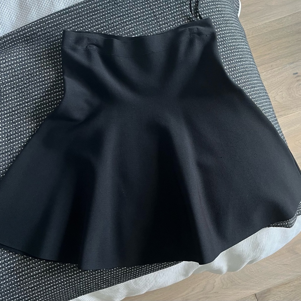 BCBGMaxAzria Black Circle Skirt